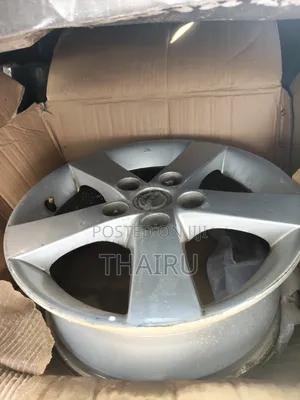 Nissan Lafesta/ Mazda Premacy
