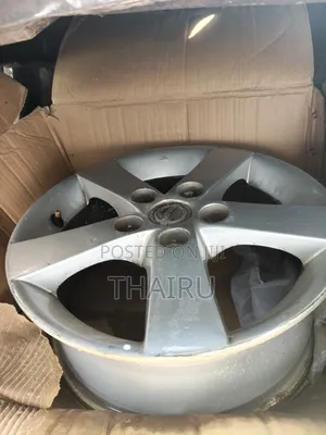 Nissan Lafesta/ Mazda Premacy