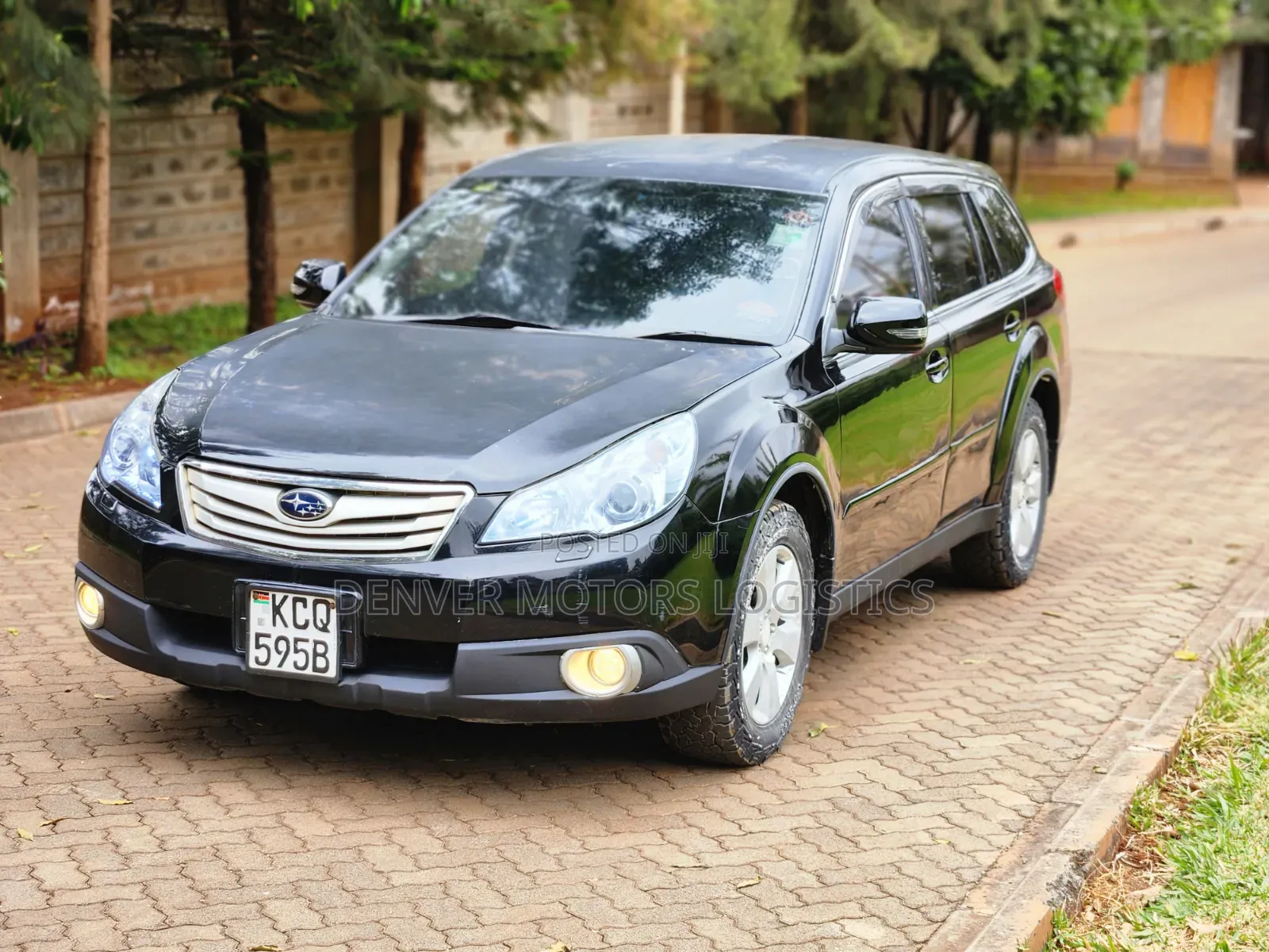 Subaru Outback 2011 Black
