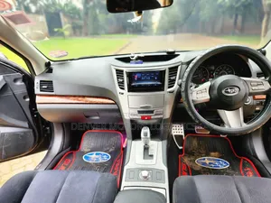 Subaru Outback 2011 Black