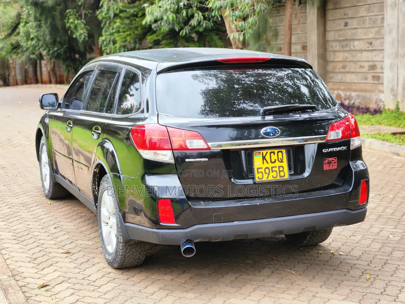 Subaru Outback 2011 Black