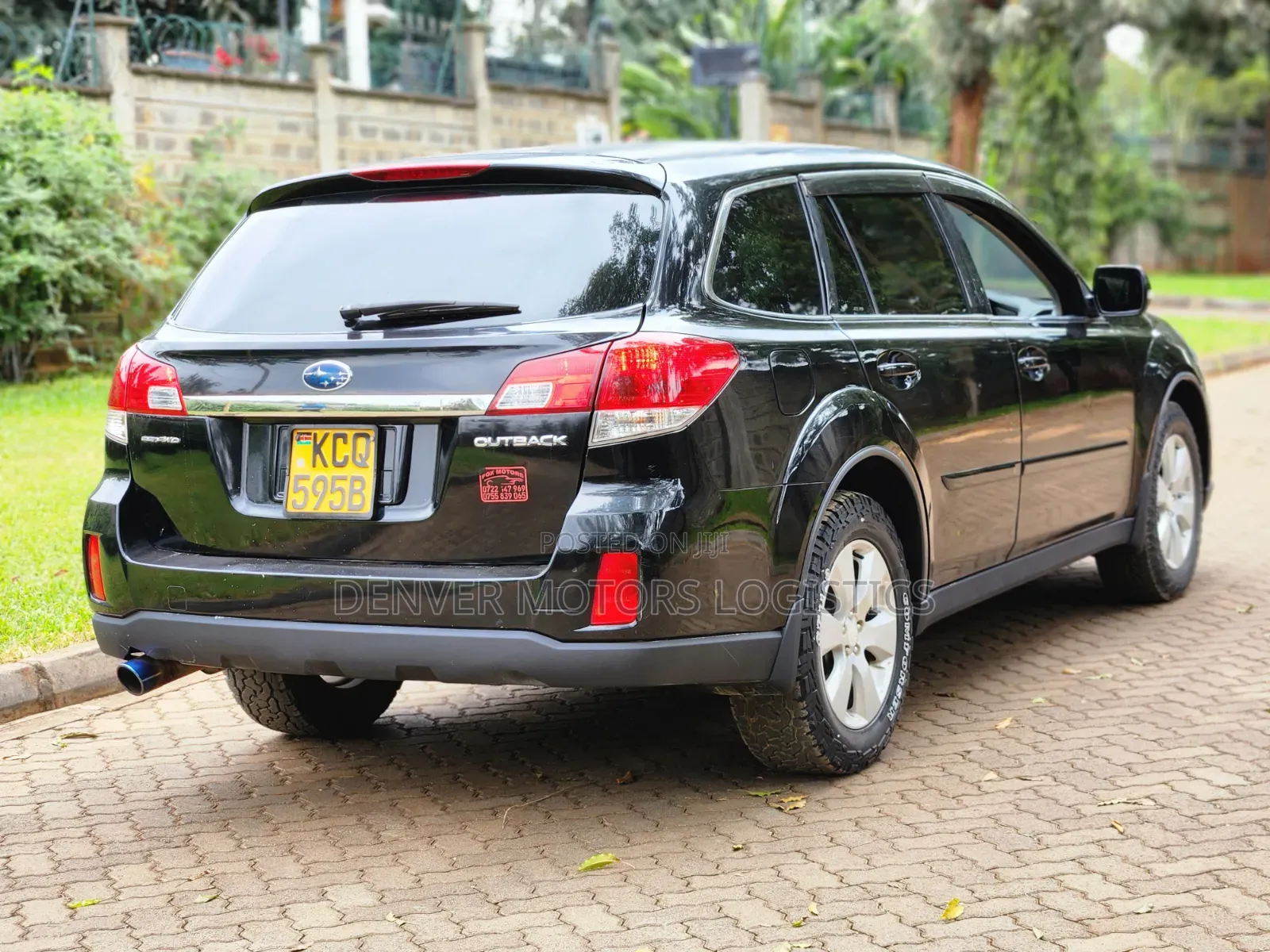 Subaru Outback 2011 Black