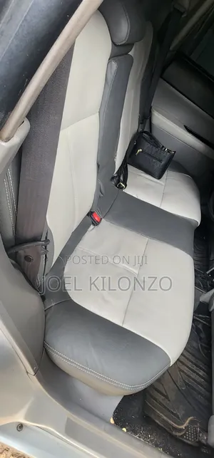 Subaru Forester 2004 Silver