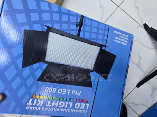 U600 Photography Led Panel Light With Adjustable Brightness - thumbnail 3
