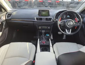 Mazda Axela 2019 Matt Black