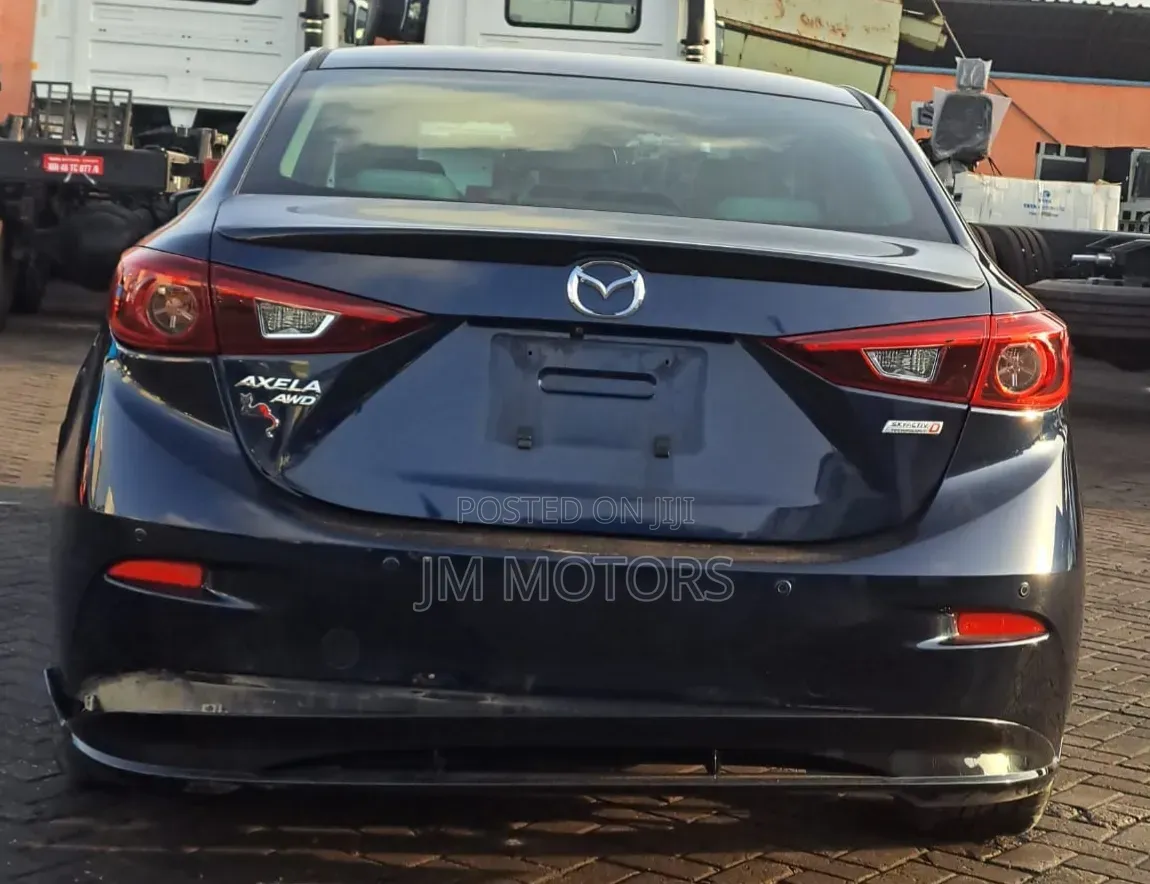 Mazda Axela 2019 Matt Black
