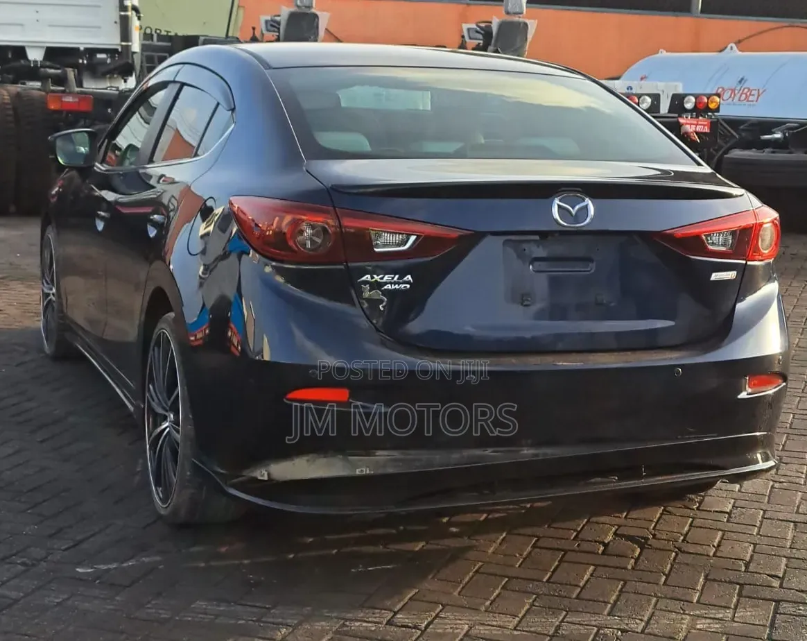 Mazda Axela 2019 Matt Black