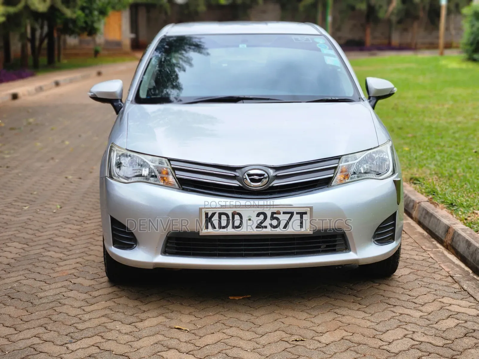 Toyota Axio 2014 Silver