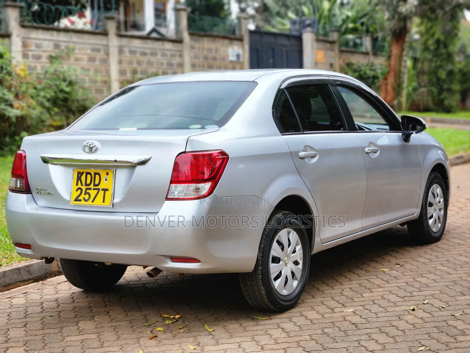 Toyota Axio 2014 Silver