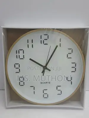 30 Cm Decorative Minimalist Battery Powered Wall Clock.*