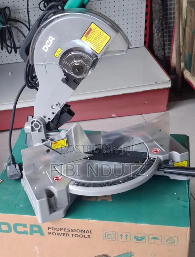 1650 Watts Dca Mitre Saw - main view