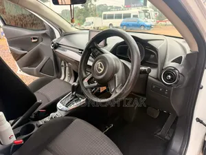 Mazda Demio 2017 White