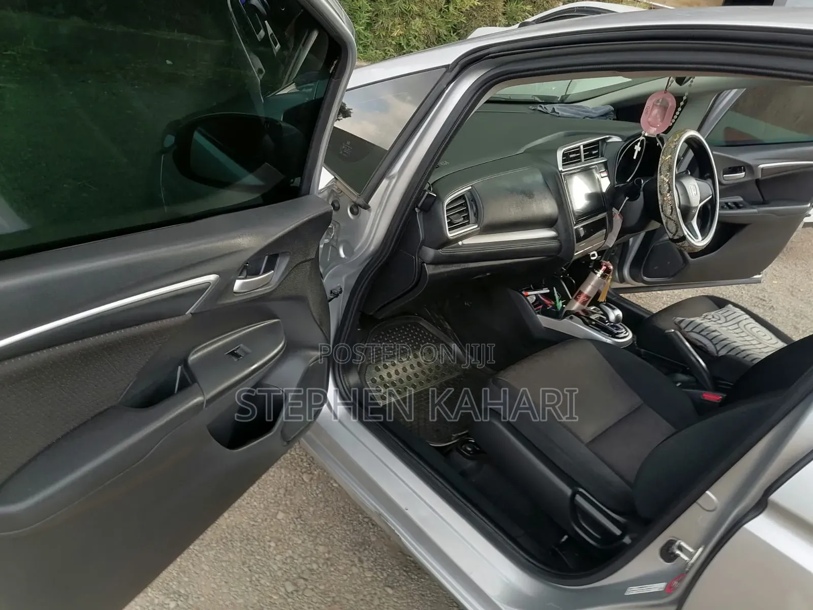 Honda Fit 2017 Silver