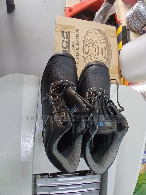 Vaultex Safety Shoe 43 - thumbnail 2
