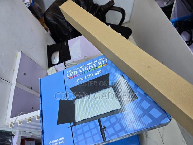U600 Led Panel Light - For Content Creators - thumbnail 2