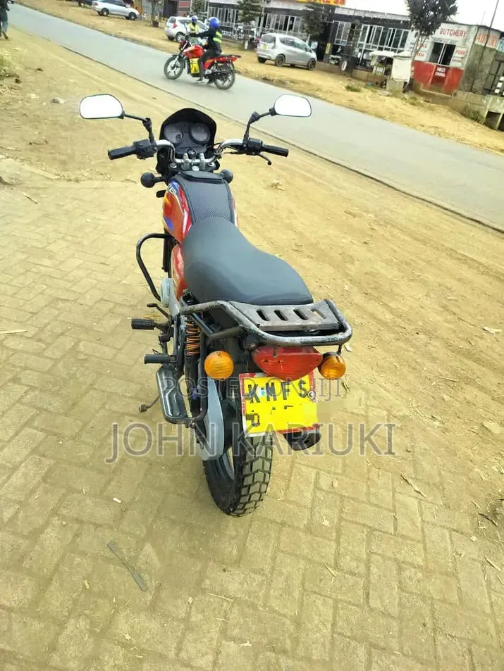 Bajaj Boxer 2022 Black