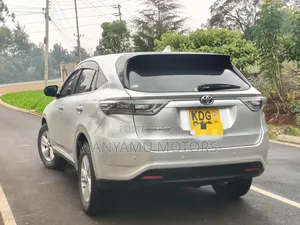 Toyota Harrier 2015 Silver