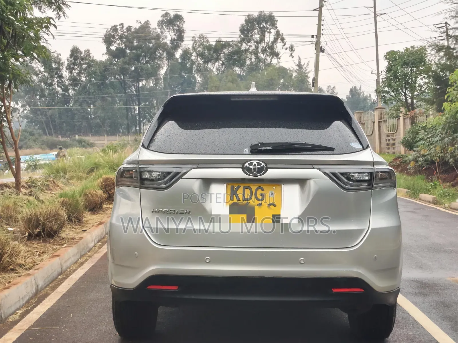 Toyota Harrier 2015 Silver