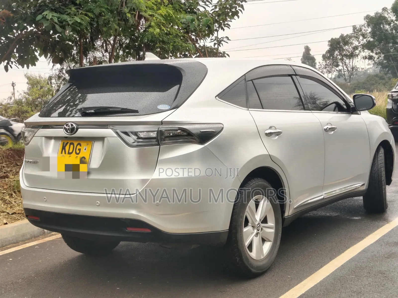 Toyota Harrier 2015 Silver