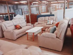 Spacious 7‐Seater Semi‐Recliner Sofa Set
