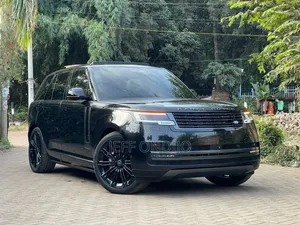 Land Rover Range Rover Vogue 2023 Black