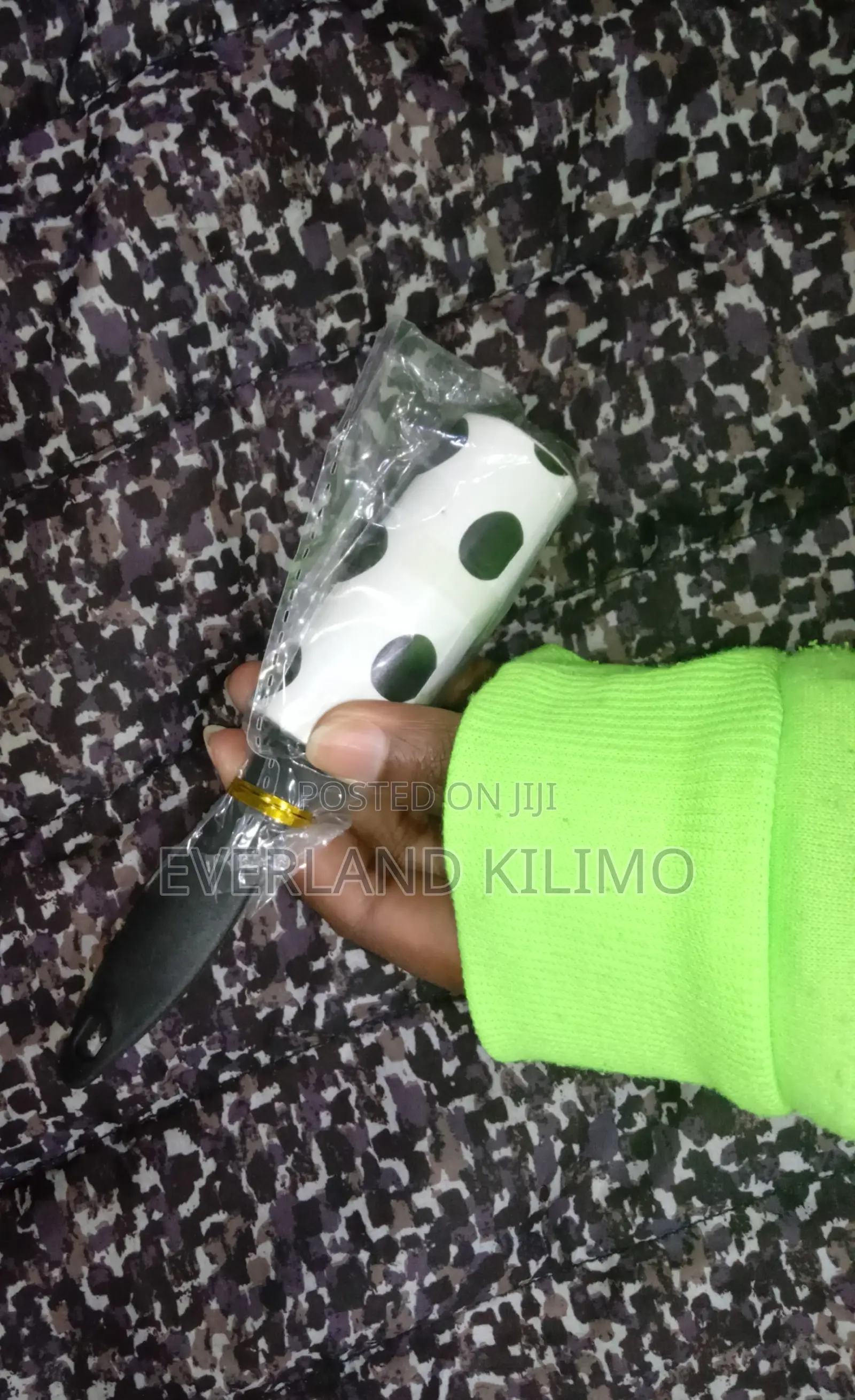 Small Sticky Lint Roller for Cats and Dogs - Portable