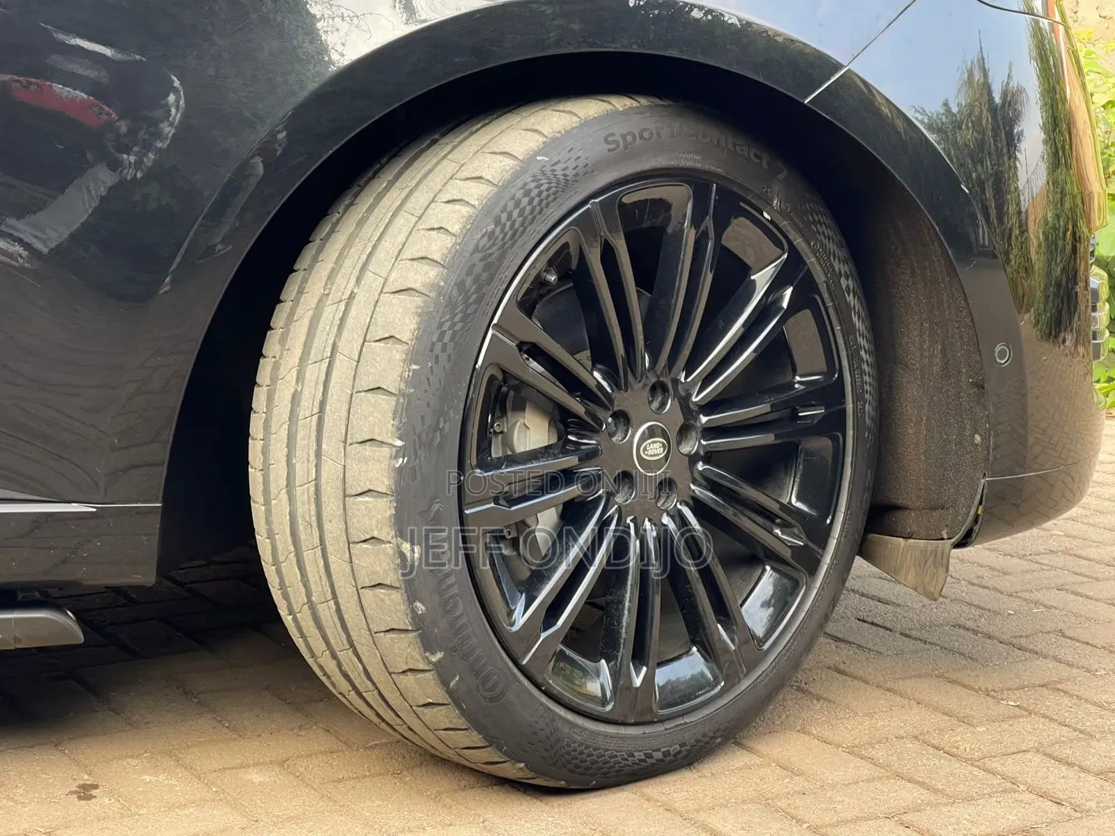 Land Rover Range Rover Vogue 2023 Black