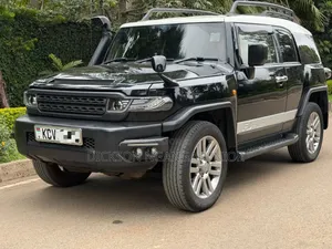 Toyota FJ Cruiser 2012 Black