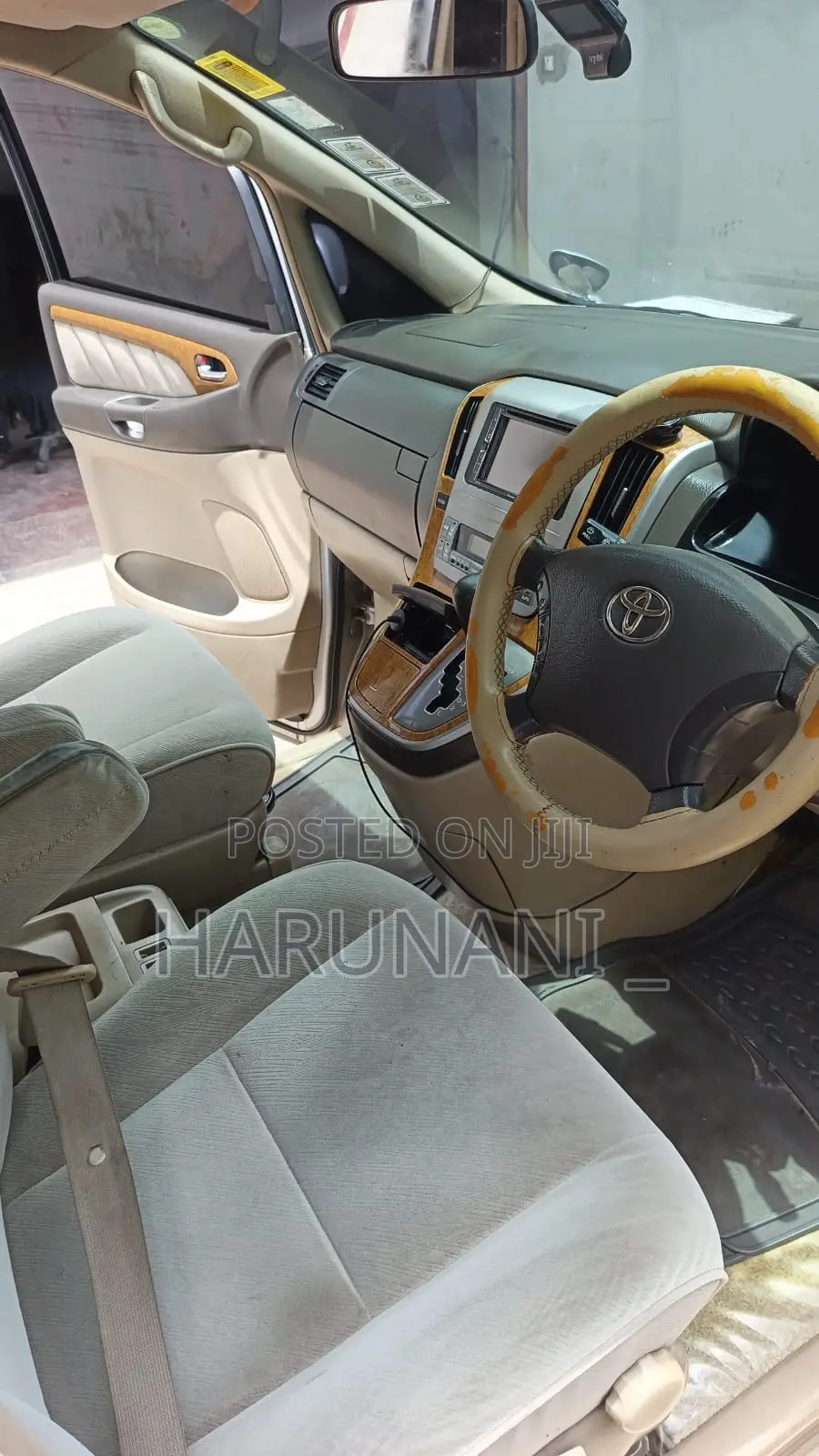 Toyota Alphard 2006 Silver