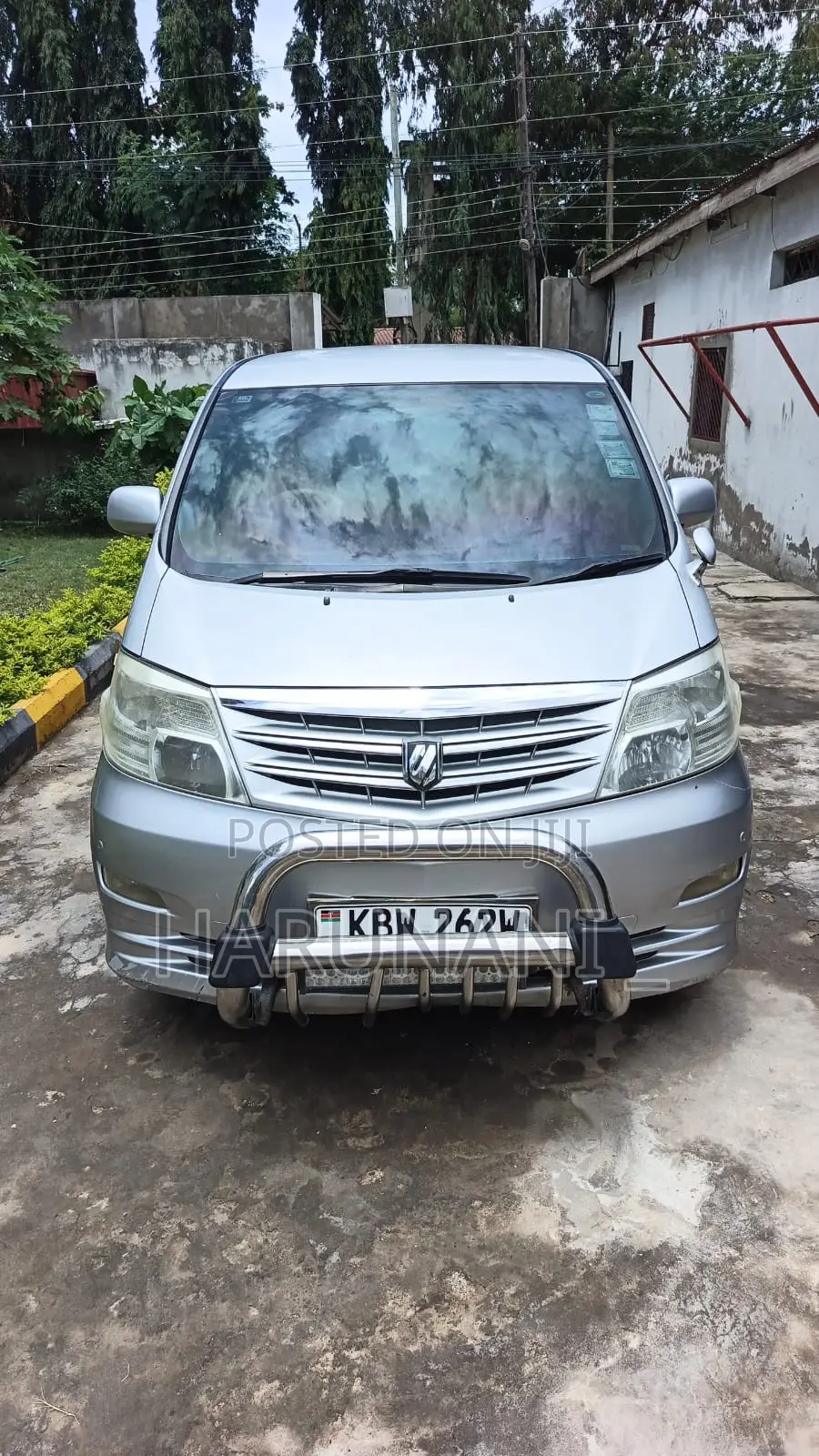 Toyota Alphard 2006 Silver