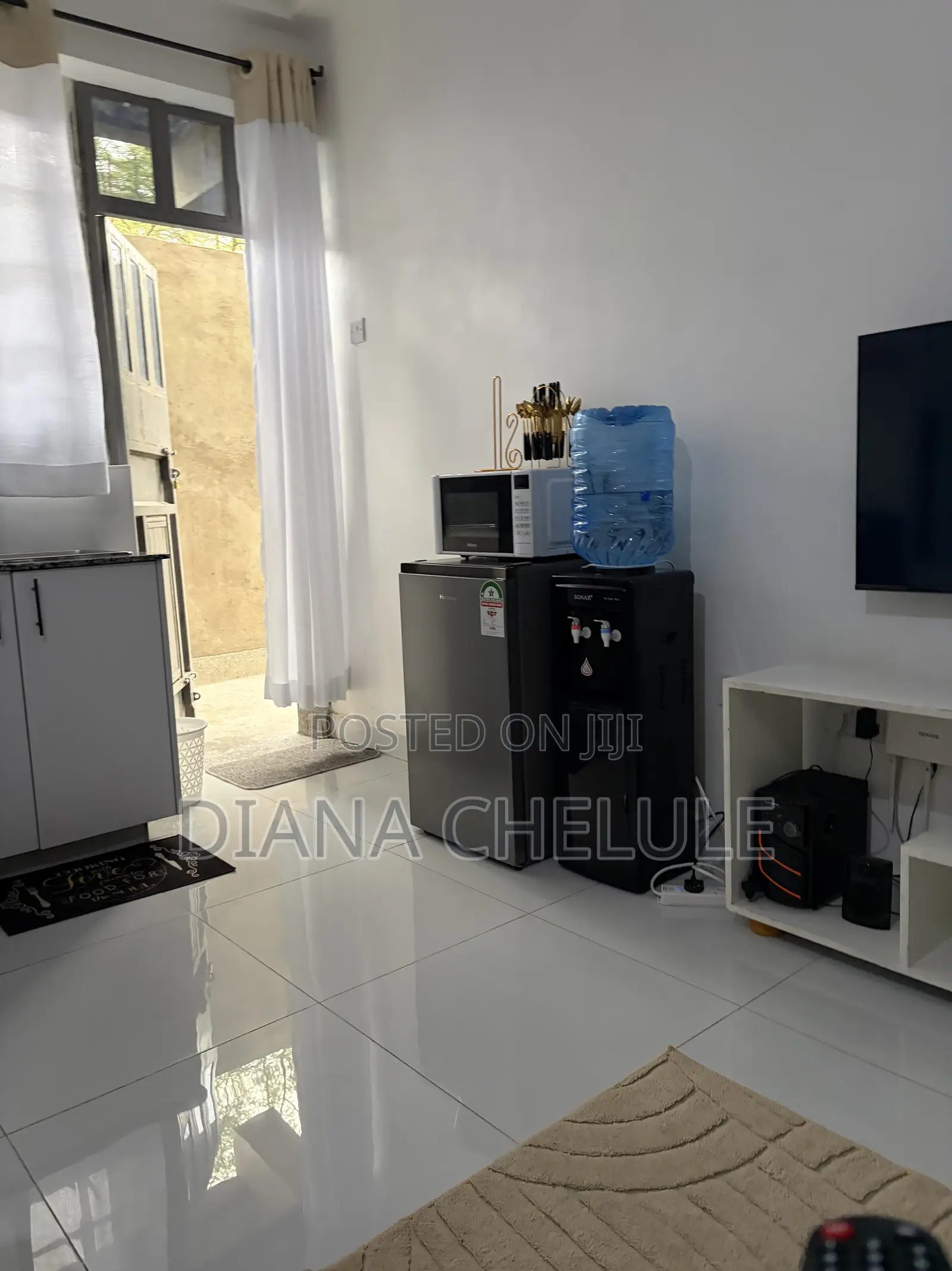 Spacious Studio Airbnb Exciting Behind Zoros Supermarket