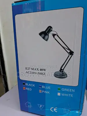 E27 Adjustable Desk Lamp With Swing Arm for Study and Office