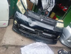Toyota Voxy 2005 Model Nosecut