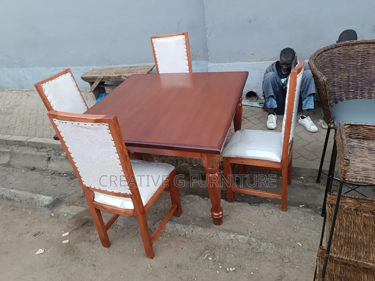 Stylish 4‐Seater Wooden Dining Set