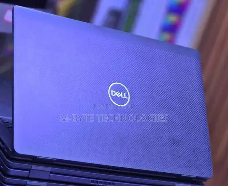 Laptop Dell Latitude 7420 16GB Intel Core i5 SSD 256GB
