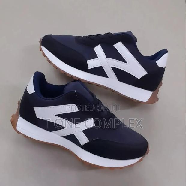Quality Original Unisex Retro Sneakers Black White Maroon Blue - thumbnail 3