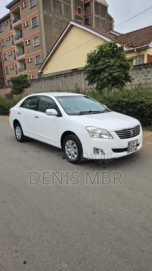 Toyota Premio 2010 White