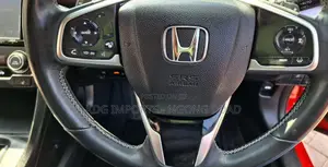 Honda Civic 2019 Red