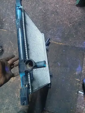 Radiator Nissan March