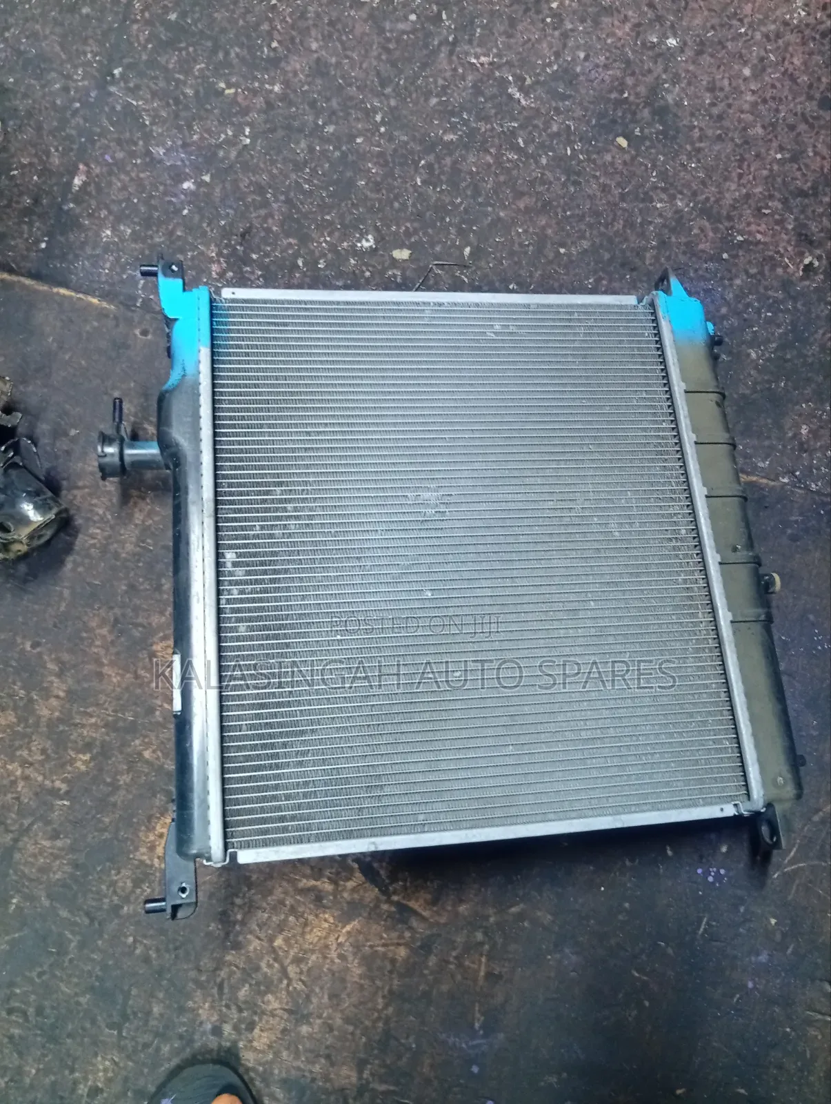 Radiator Nissan March