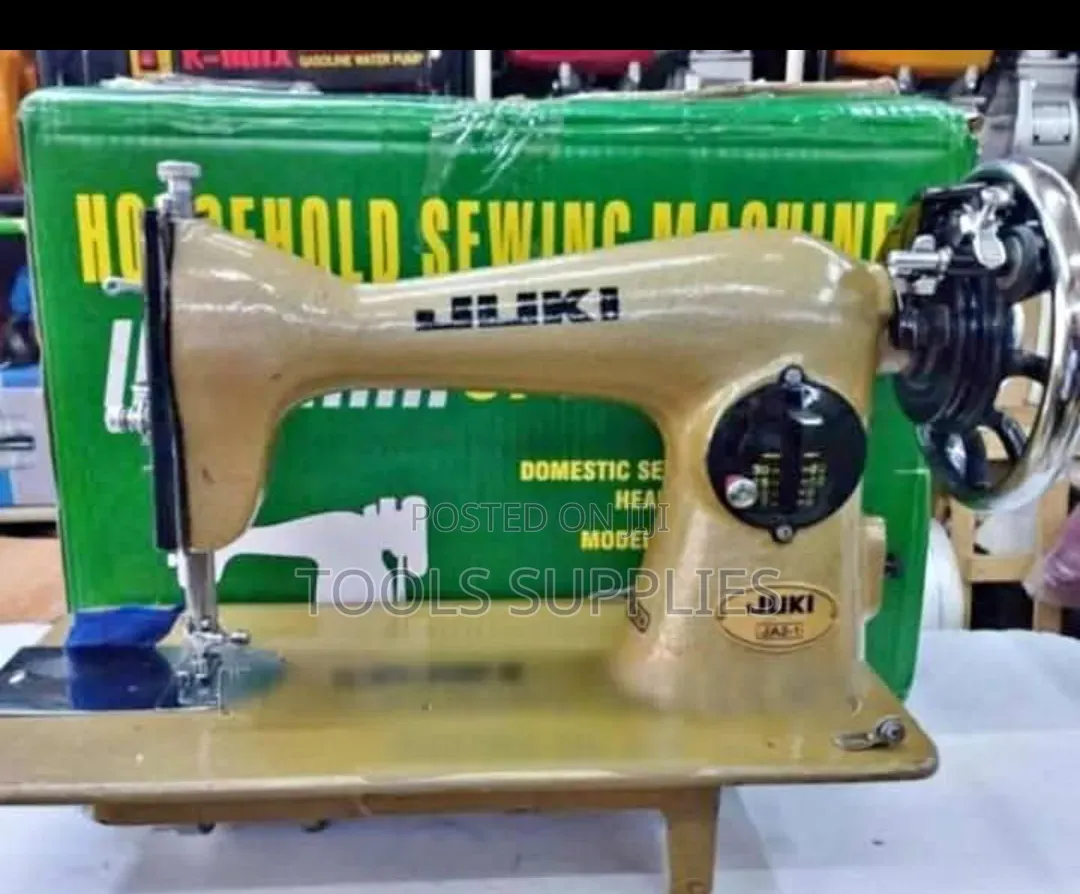 Juki Sewing Machine/Complete Sewing Machine