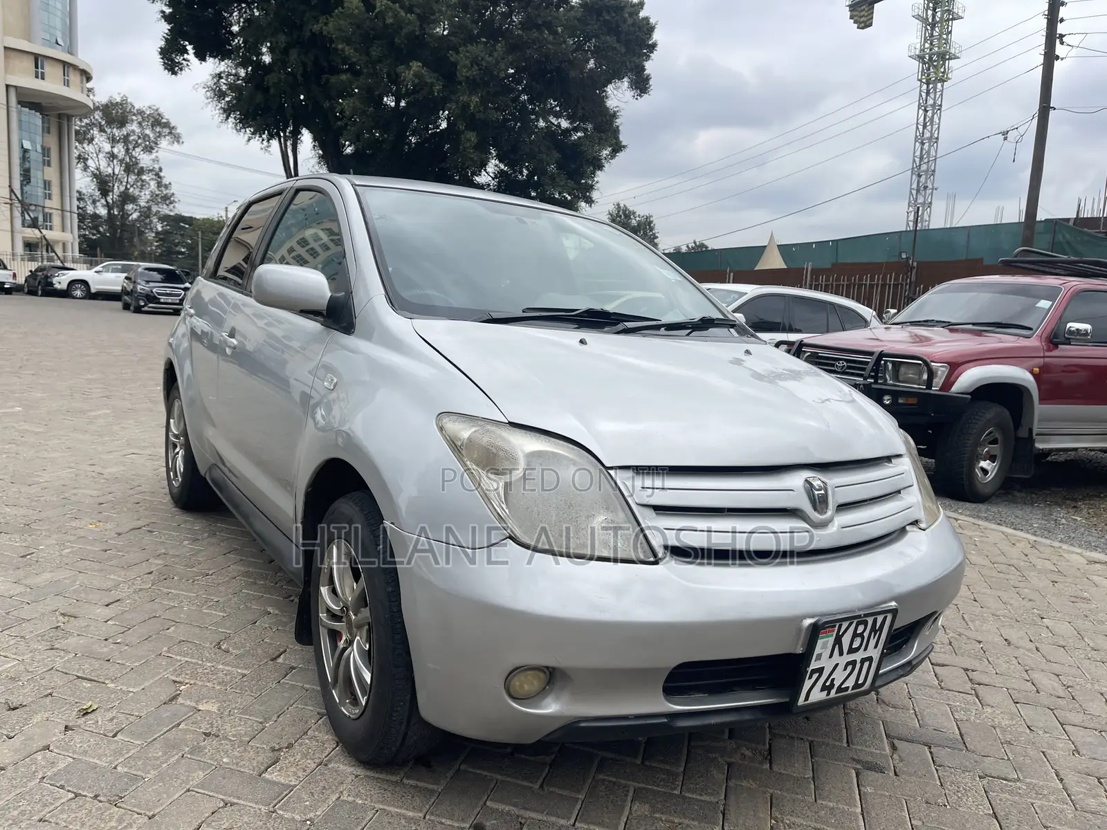 Toyota IST 2004 Silver