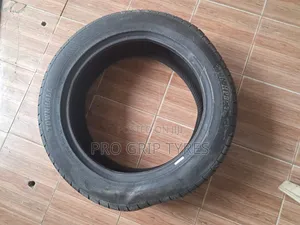 Townhall Tire 235/55r19