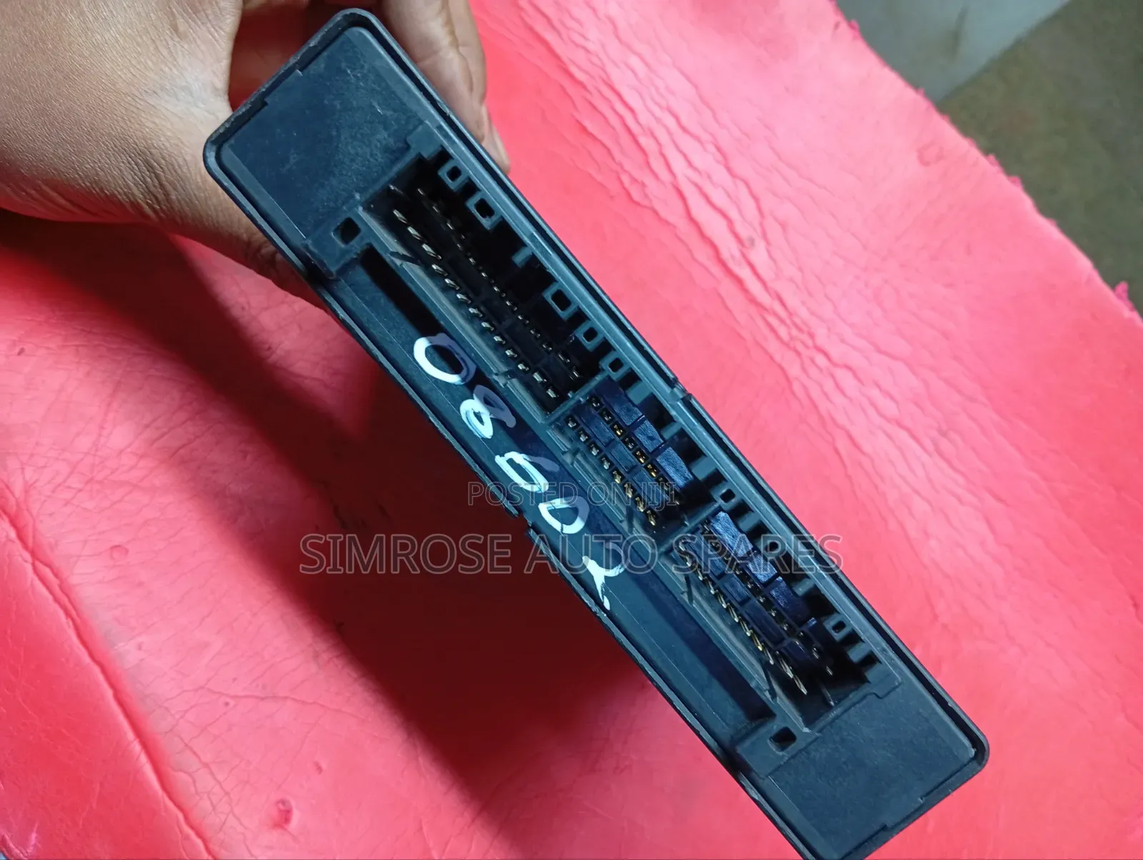 Ecu Mitsubishi 08602