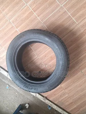 Townhall( New) 225/60r17