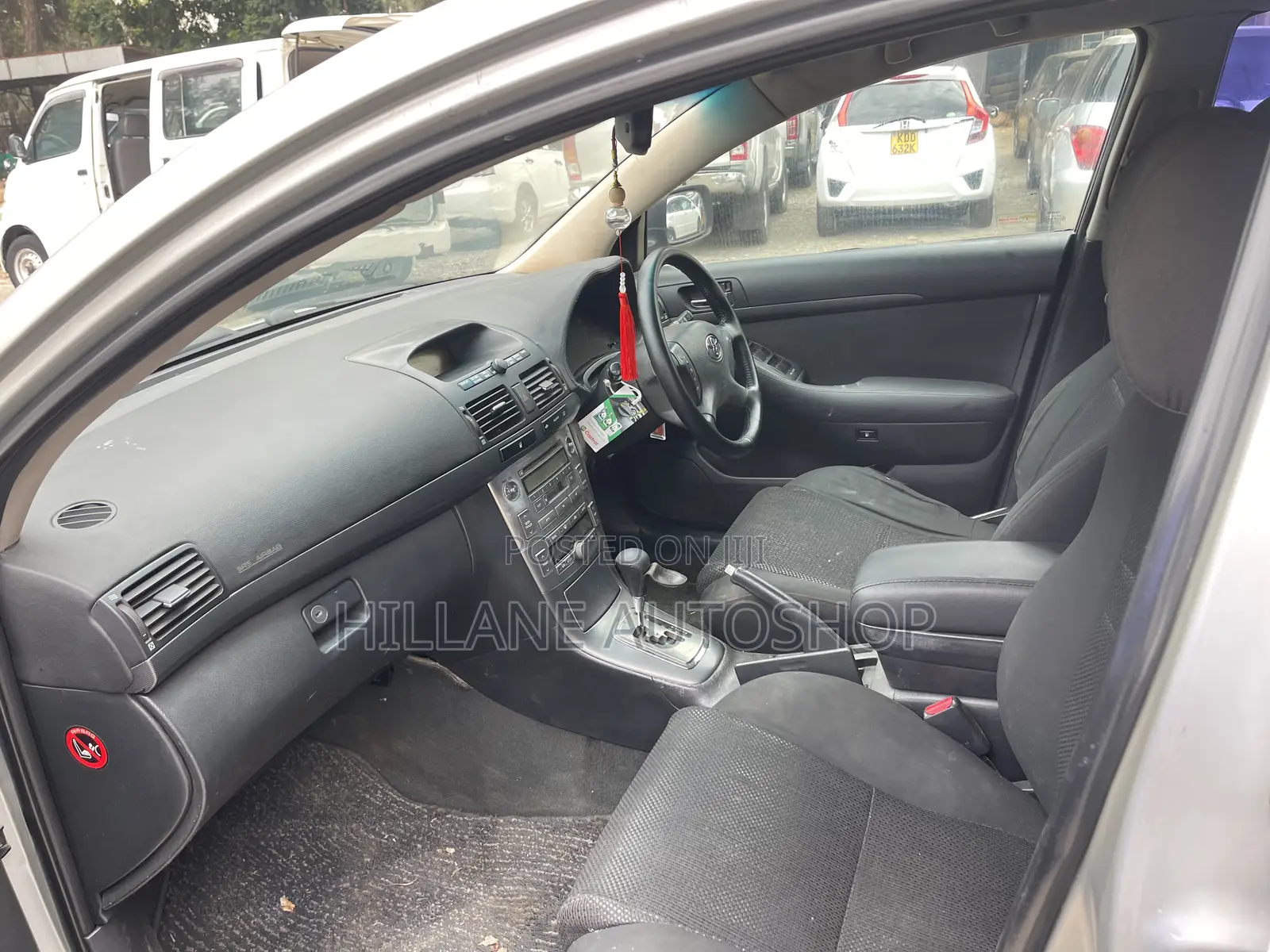 Toyota Avensis 2005 Silver