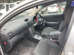 Toyota Avensis 2005 Silver