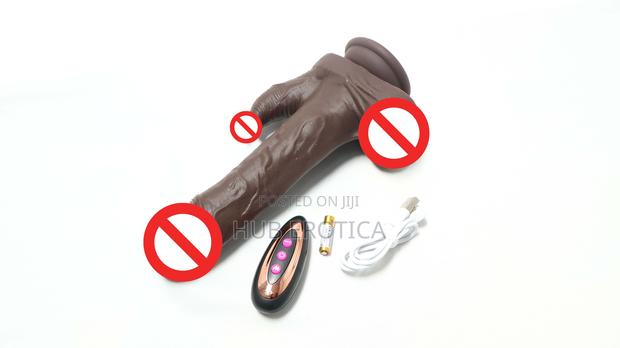 Realistic Licking, Thrusting Heating Dildo