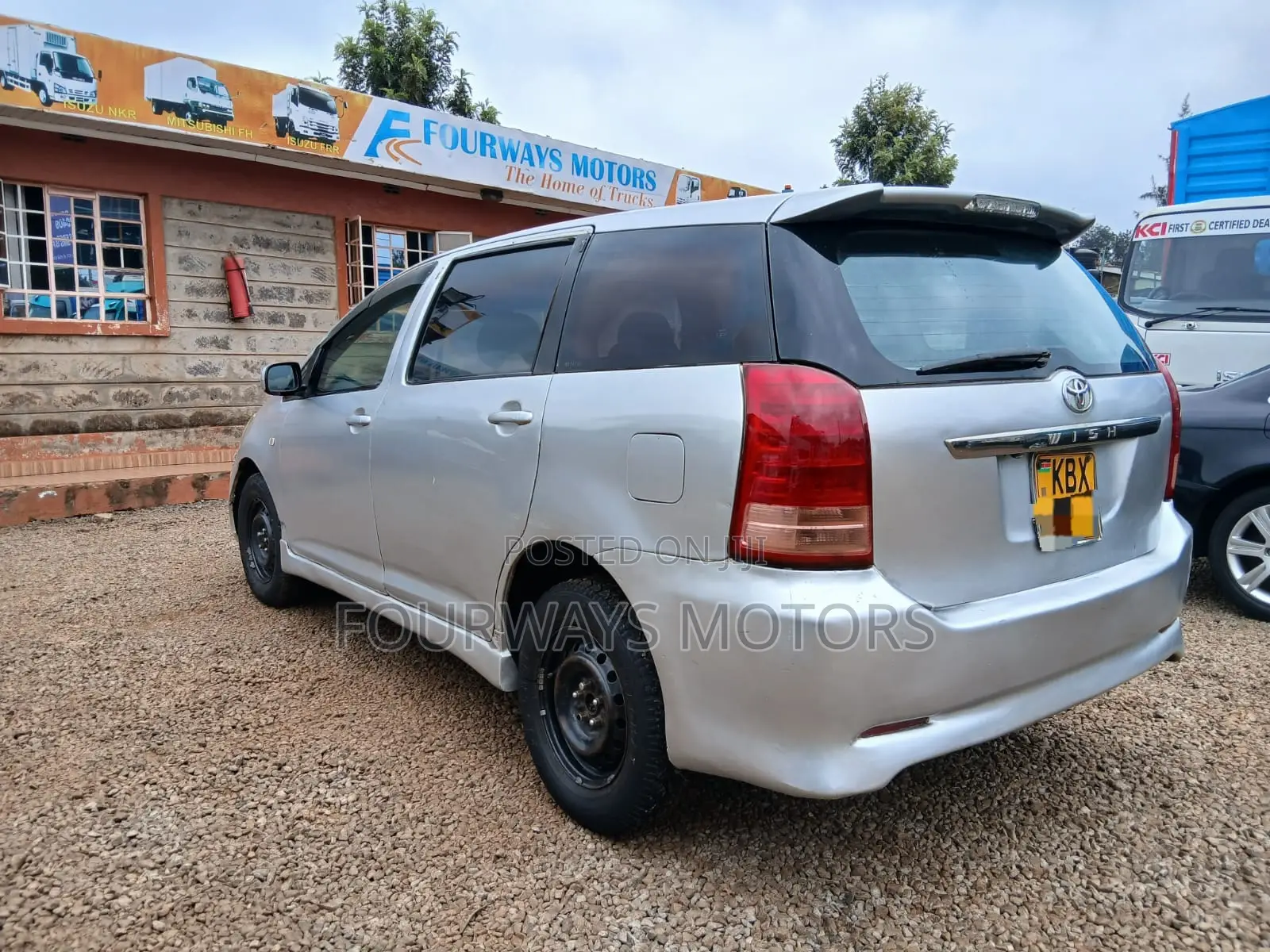 Toyota Wish 2011 Silver
