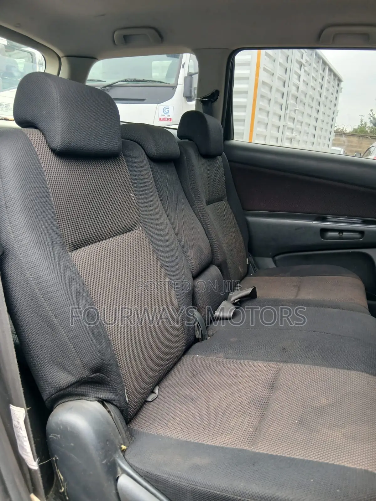 Toyota Wish 2011 Silver
